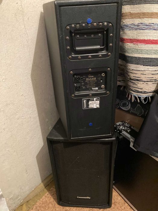 Vand-Schimb 2 Boxe Community XLT 42E de 12/1 B&C pe 8 ohmi