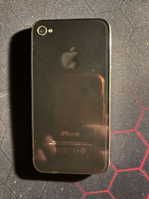 telefon de colectie iphone 4s , 8 gb stare buna