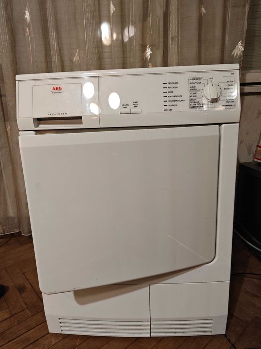 Сушилня AEG в перфектно състояние