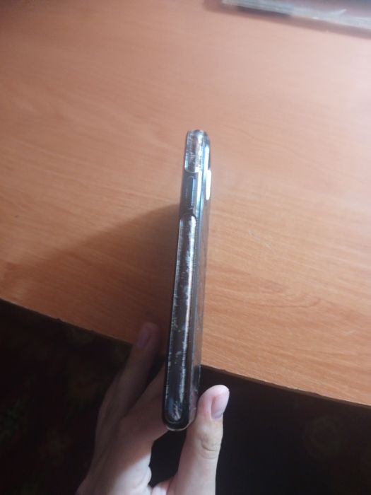 Продам чехол на iPhone 11 pro,11 pro max