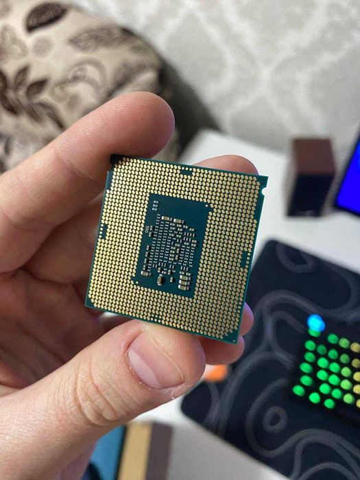 Процессор Intel Core i3-6100