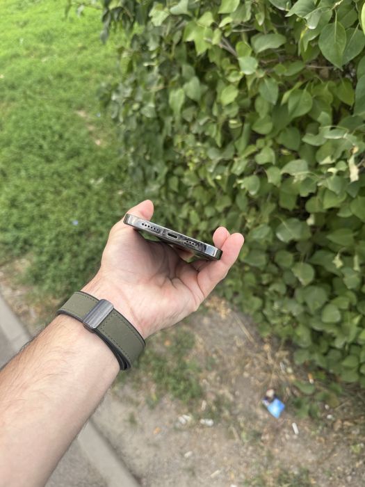 Продам телефон Айфон 13 Pro Max 256Gb