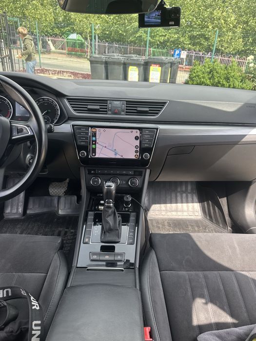 Skoda Superb 2.0 tdi dsg alcantara