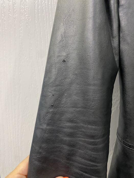 Кожено яке на Guess