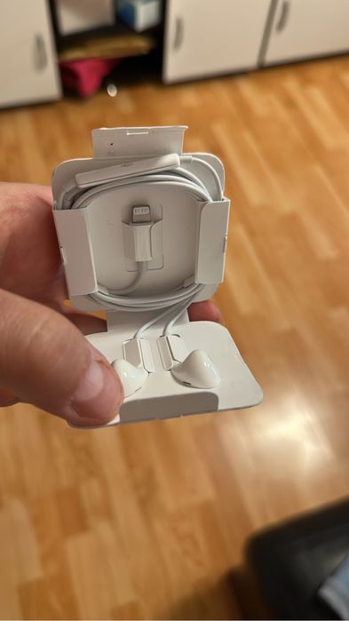 Casti Apple 6-7-8-10-11-12