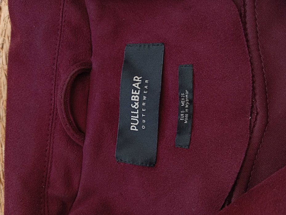 Велурено яко в модерния цвят Бордо