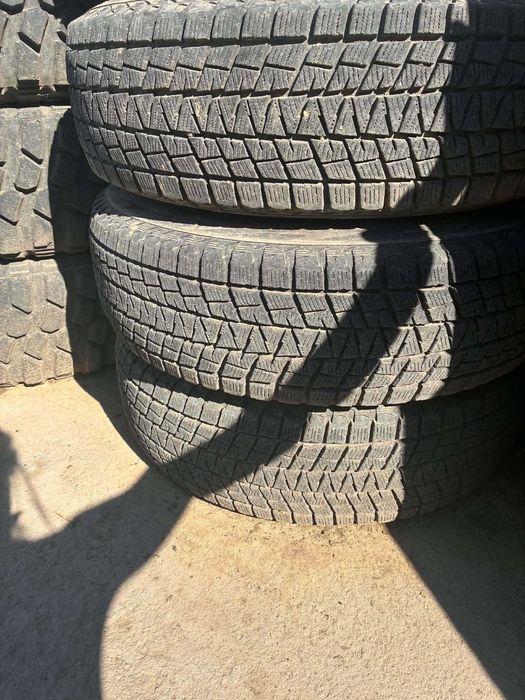 Комплект 4 броя гуми с джанти  Bridgestone 265/80 R15