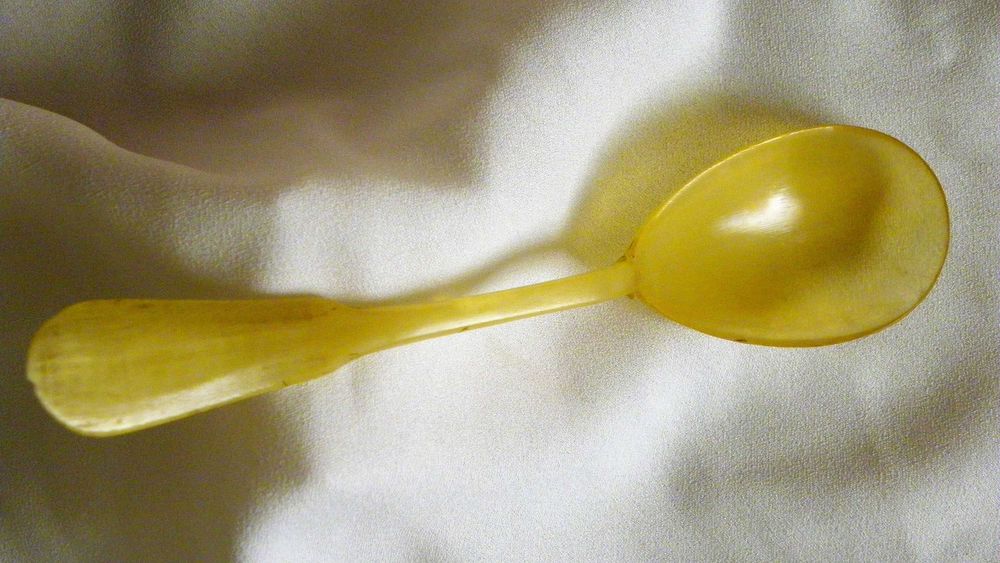 Елегантна лъжица от биволски рог