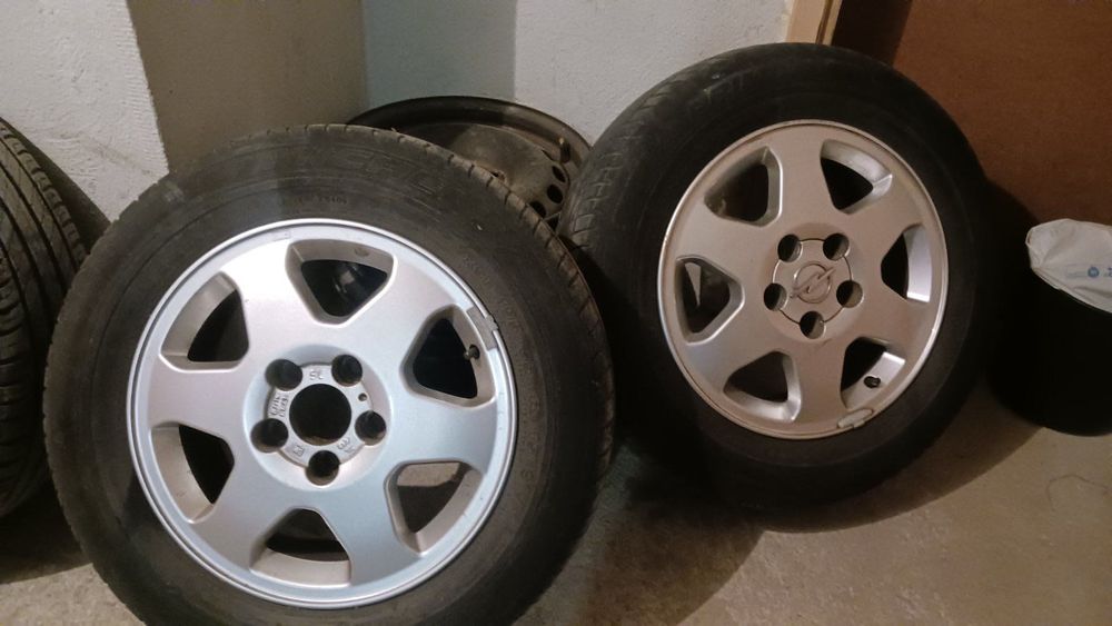 Летни гуми с джанти Opel Zafira