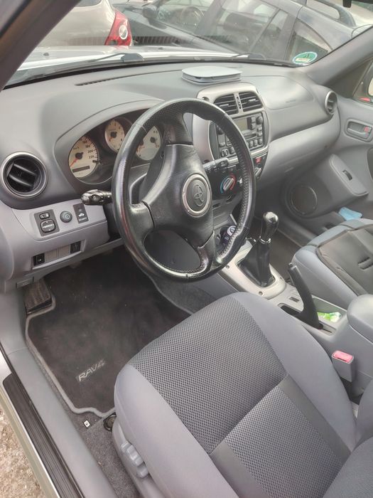 Vand Toyota RAV4 4X4