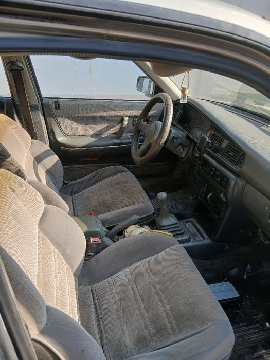 Машина мазда универсал