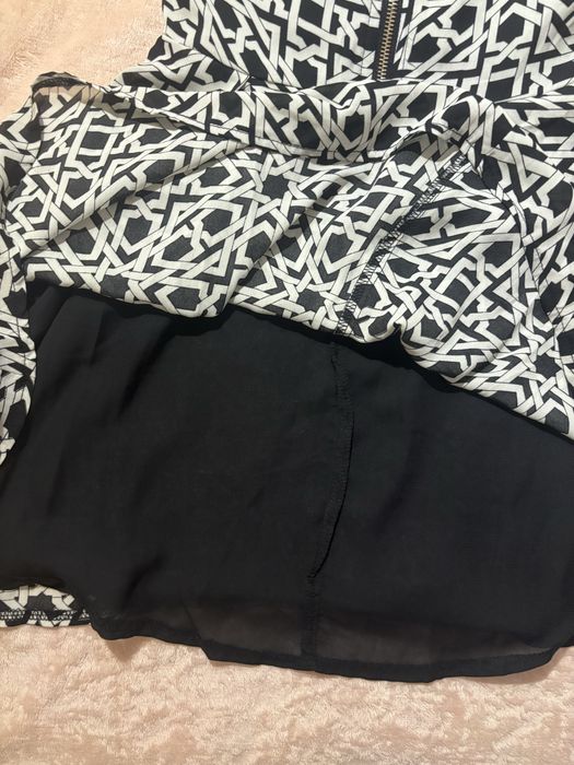 Къса рокля с цип - нова с етикет