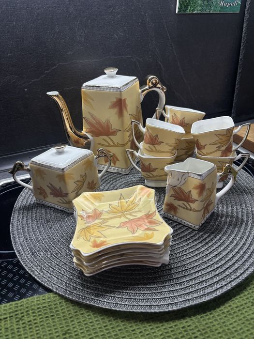 Японски порцеланов сервиз за кафе