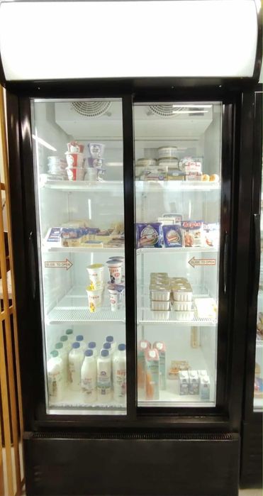 Двойна хладилна витрина