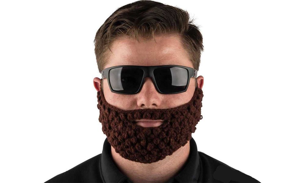 Matrix - Masca - Big Beard Operator - Maro