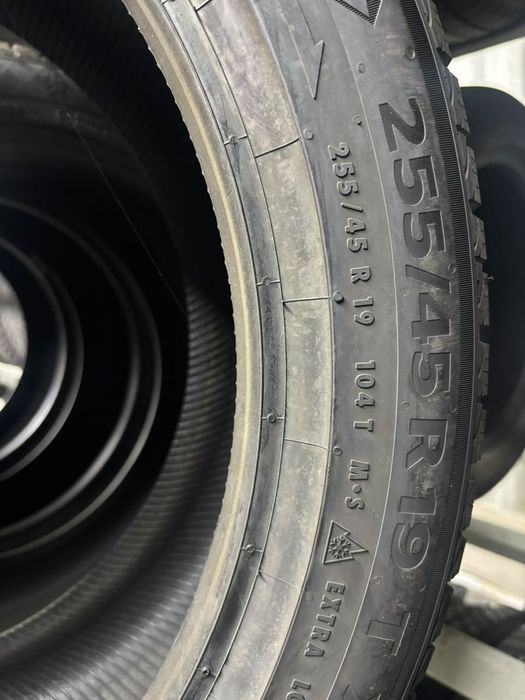 Продам резину размер 255/45/19