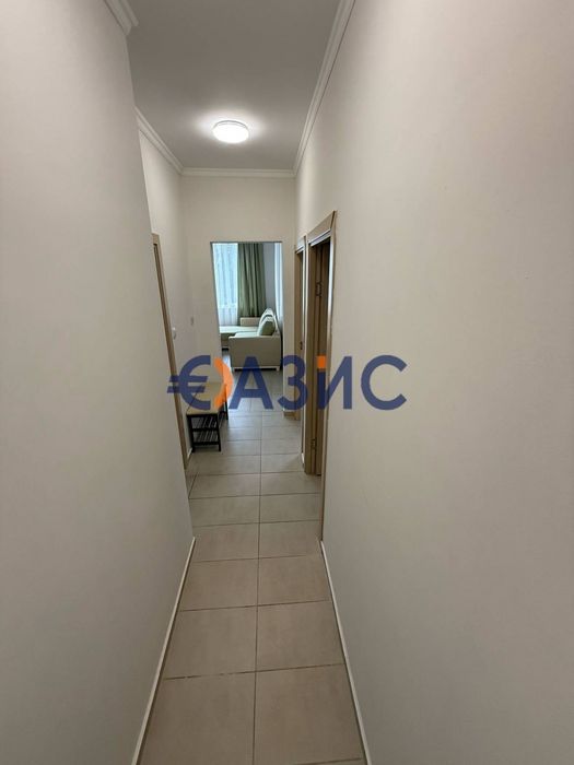 Продава се Тристаен апартамент в с. Равда, Област Бургас - 72 кв.м за 1528 €/кв.м - Снимка #2
