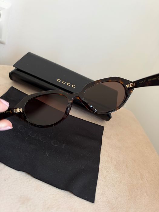 Дамски слънчеви очила Gucci