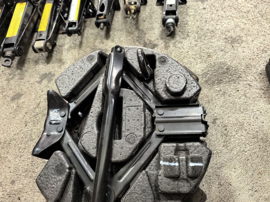 Крик за Ford Kuga