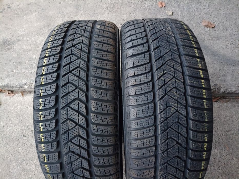 2 anvelope ca si noi Pirelli 225/45 R19 dot 2619