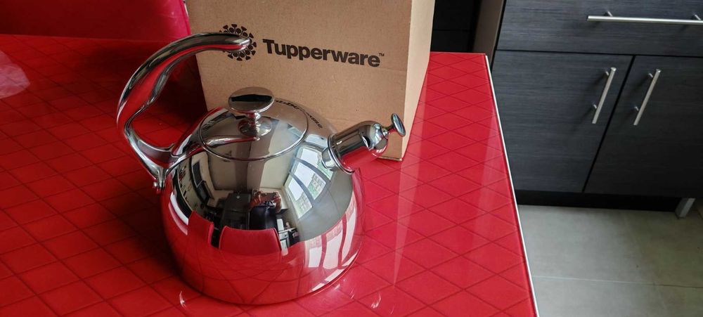 Чайник на Tapperware