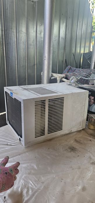 Кондиционер оконный.