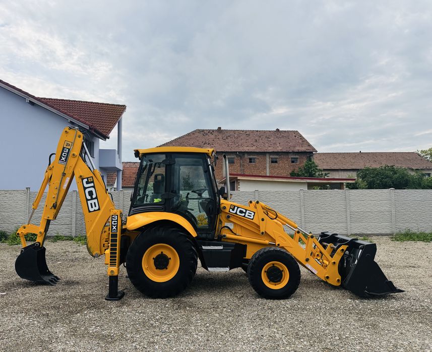 Buldoexcavator jcb 3 cx ,Perkins,an 2005.RECENT IMPORT