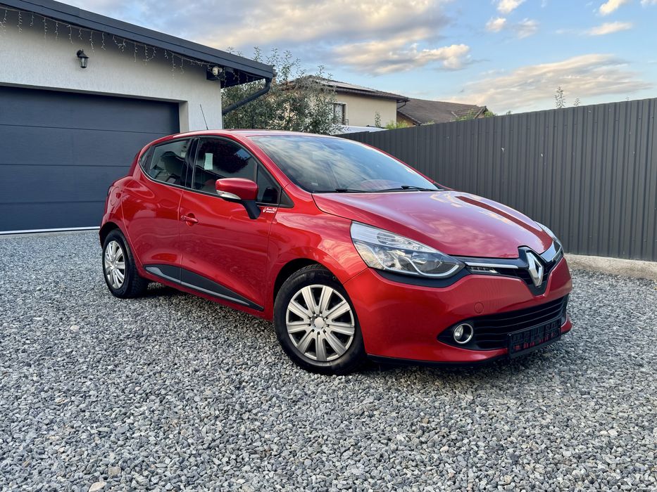 RENAULT Clio