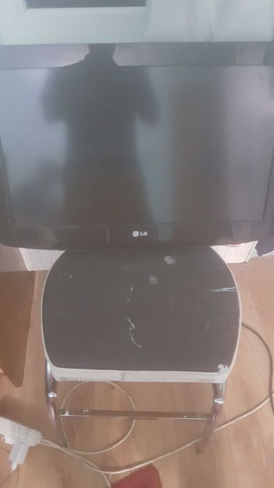 Tv lg diagonala 60 cm