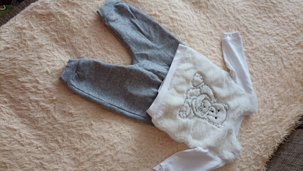 Продам детские вещи