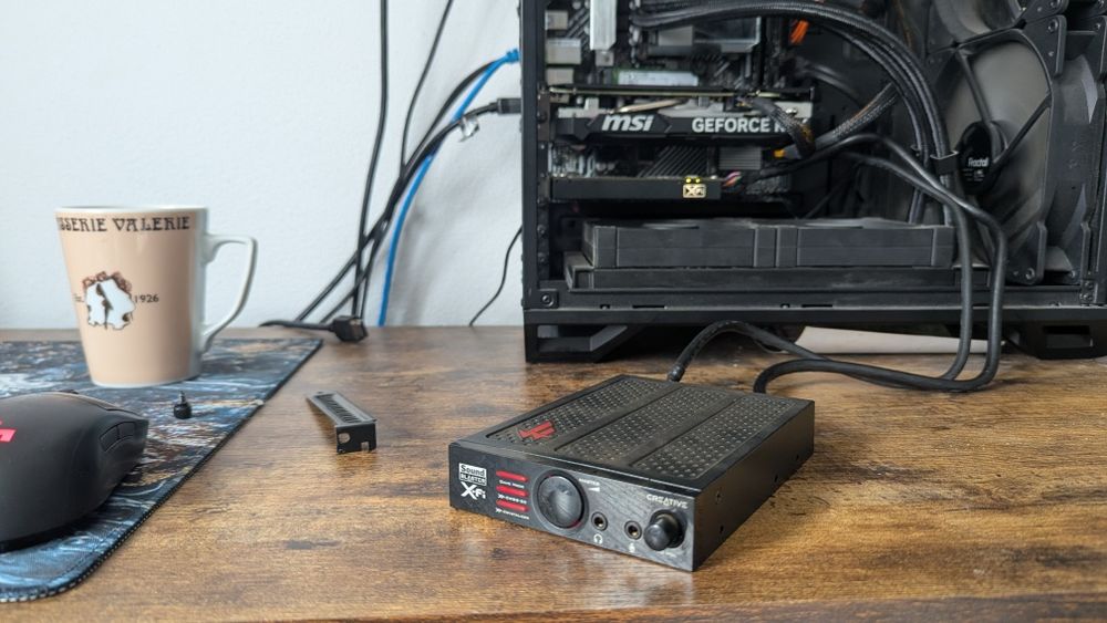 Placă de sunet SoundBlaster X-FI Titanium (SB0880) cu modulul frontal