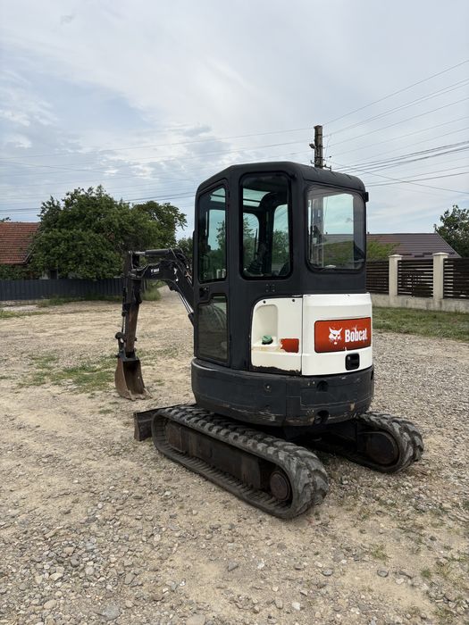 Miniexcavator Bobcat E25/2013