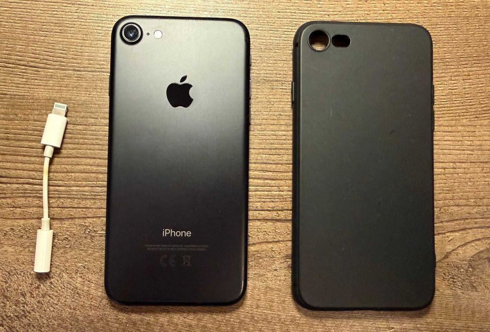 iPhone 7, 128GB, black