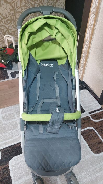 Продам коляску прогулочную