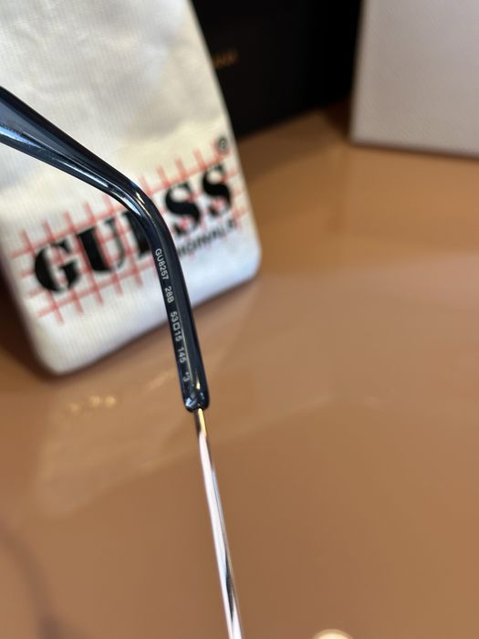 Дамски слънчеви очила GUESS GU8257 НАМАЛЕНИ