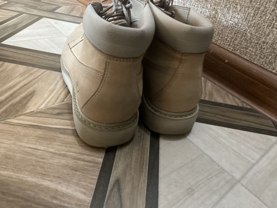 Продам ботинки timberland