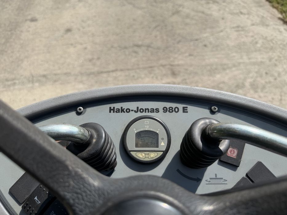 Метачна машина Hako Jonas 980 E