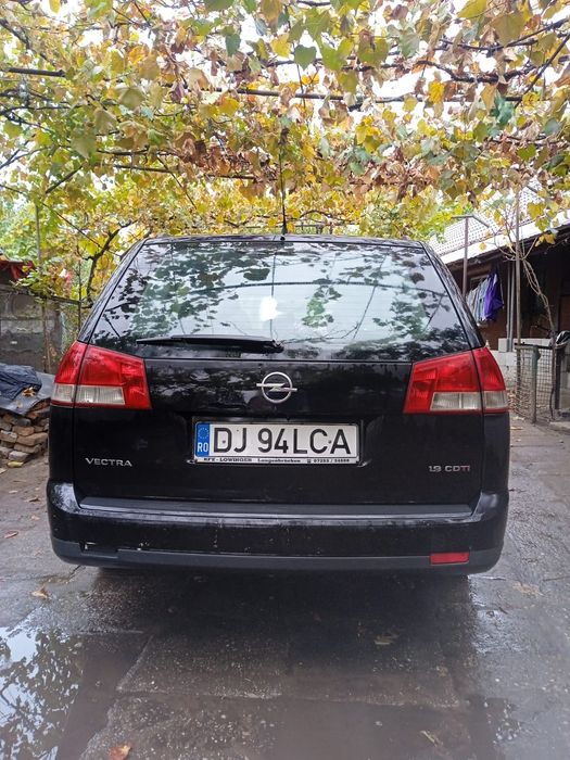 Vând Opel Vectra c