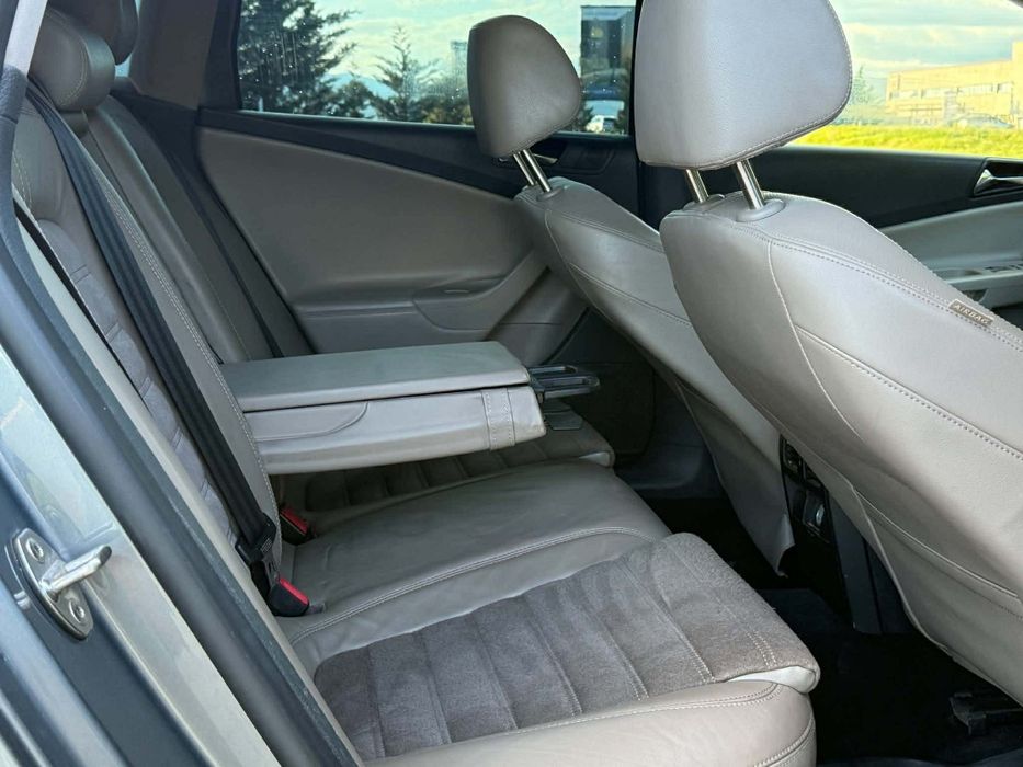 Volkswagen Passat B6 Cutie automată DSG An fab 2008 diesel 2.0 170 cp