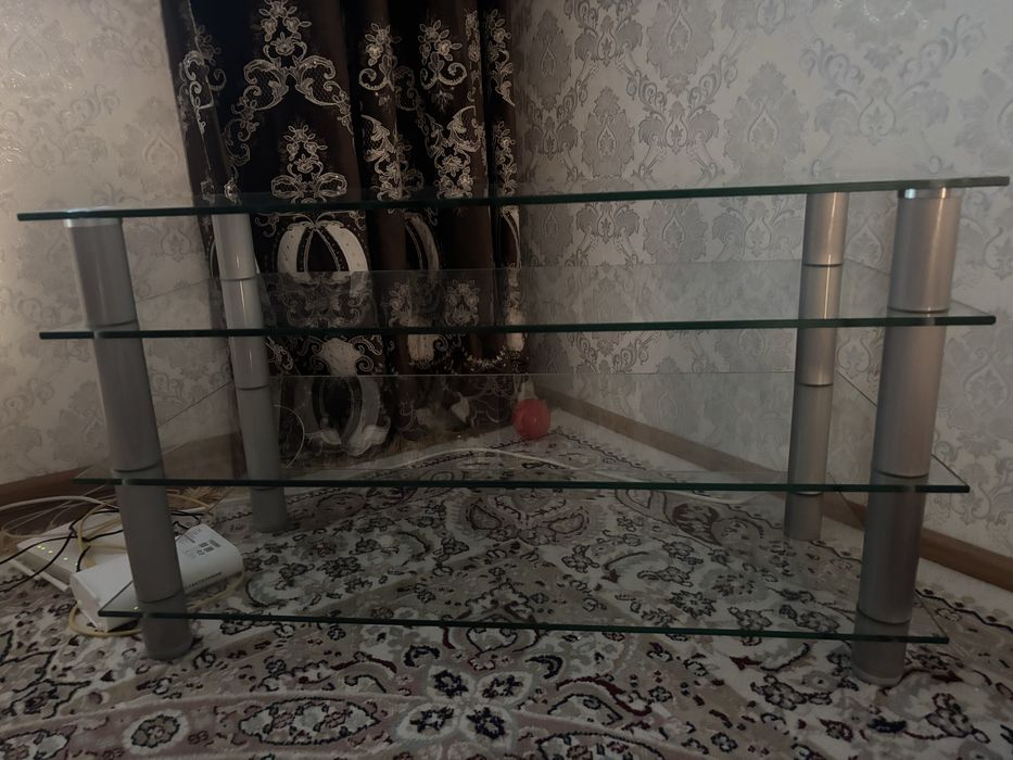 Подставка для телевизора