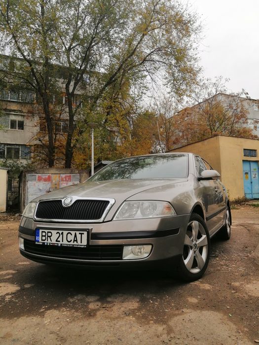 Skoda Octavia 2 - 1.8 TSI (160 CP) - Interior piele bej