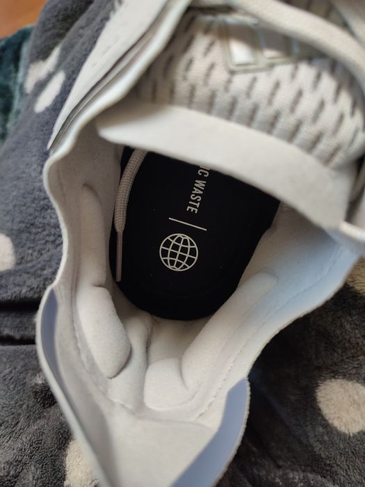 Adidas Pantofi alergare AVRYN Noi Originali