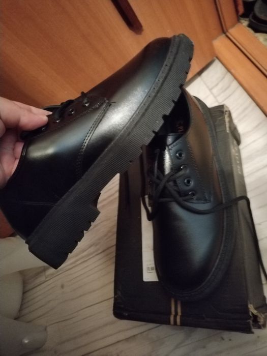 Продам за 10000 тг новые