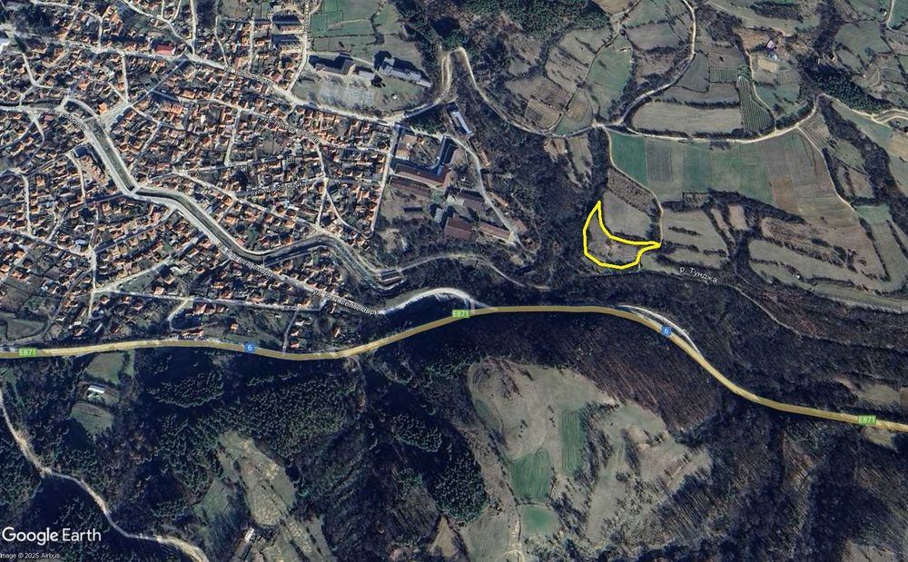 Продава се Земеделски имот в Калофер -  кв.м за 1326 €/дка - Снимка #5