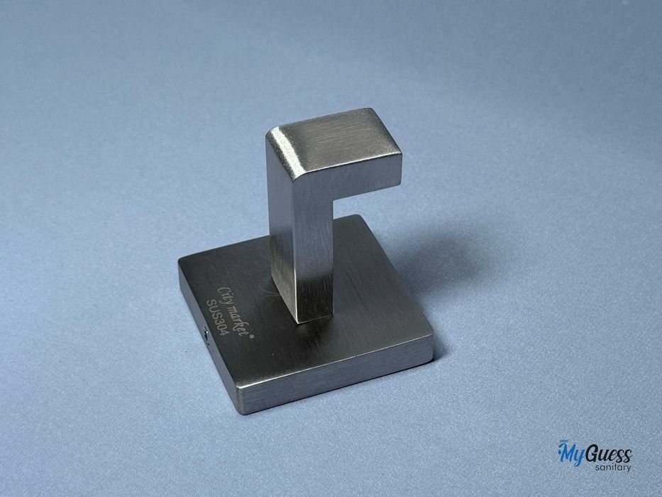 Крючки для ванных комнат. Латунь