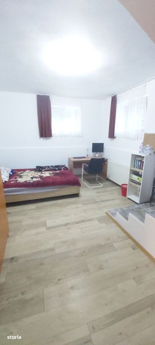 Apartament la casa, 4 camere, Zorilor, UMF