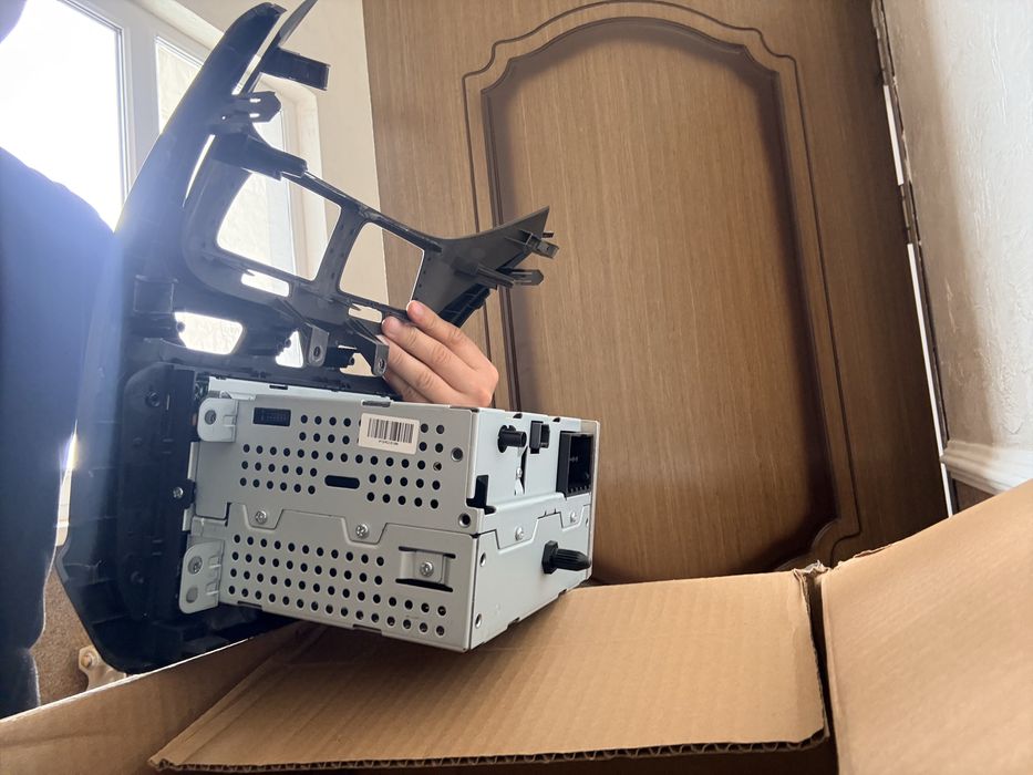 Продам новый магнитофон от кобальта