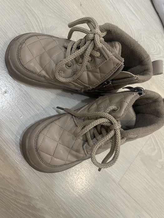 Обувь детская, и взрослая