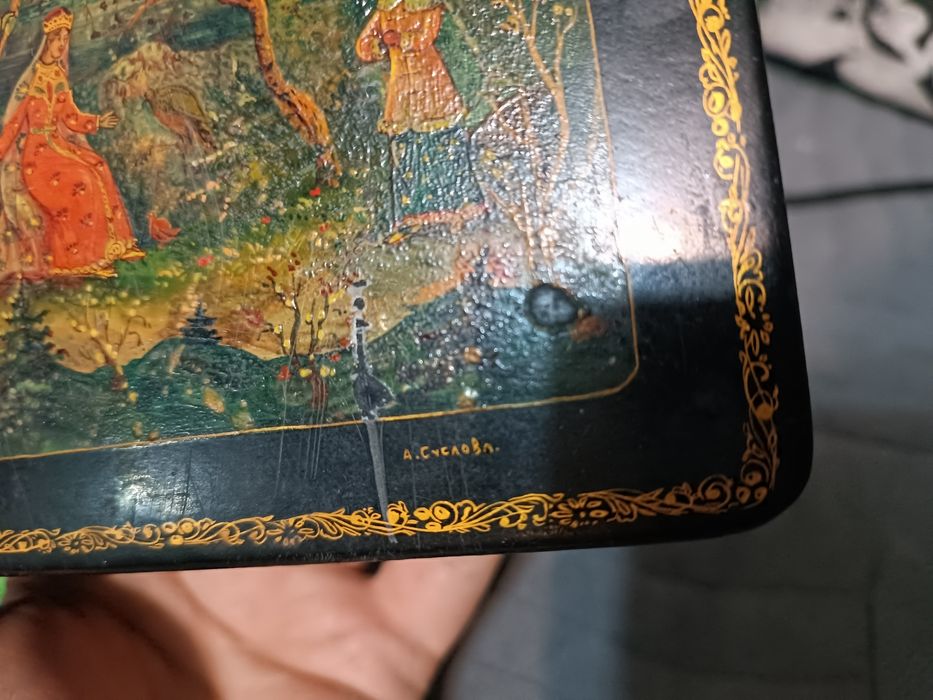 Продам шкатулку (винтаж)