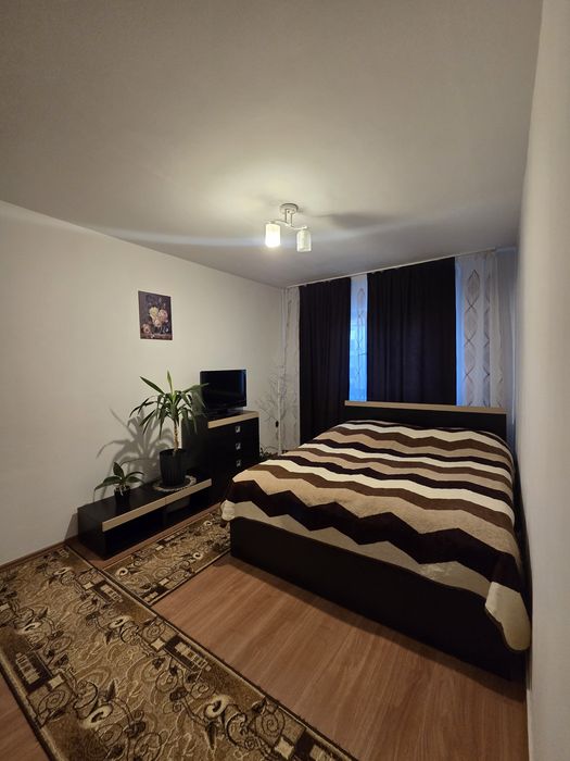 Apartament renovat cu 2 camere – cartierul Bucin
